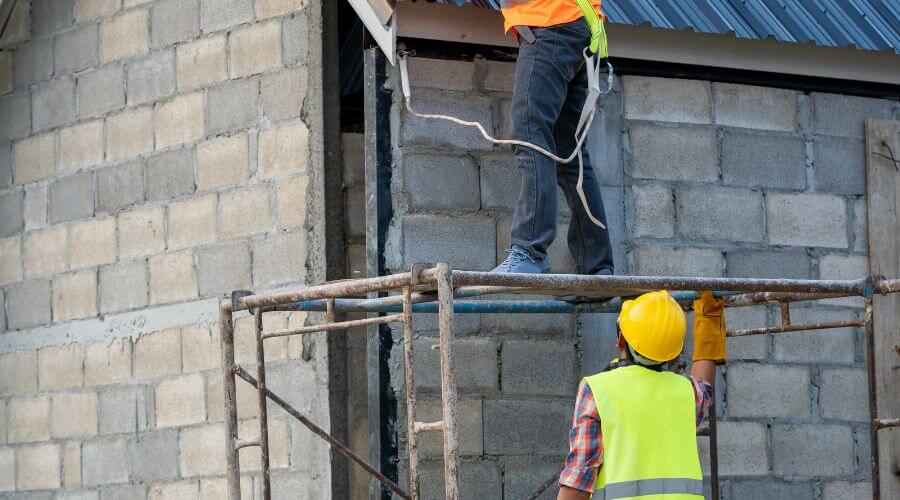 Expert Emergency Roof Repairs services in Bellaire, MI